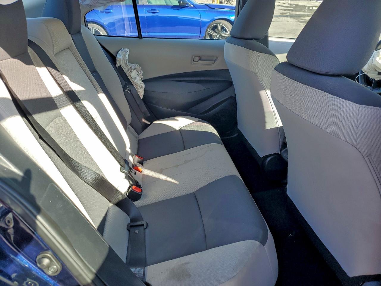 2025 TOYOTA COROLLA LE photo 19