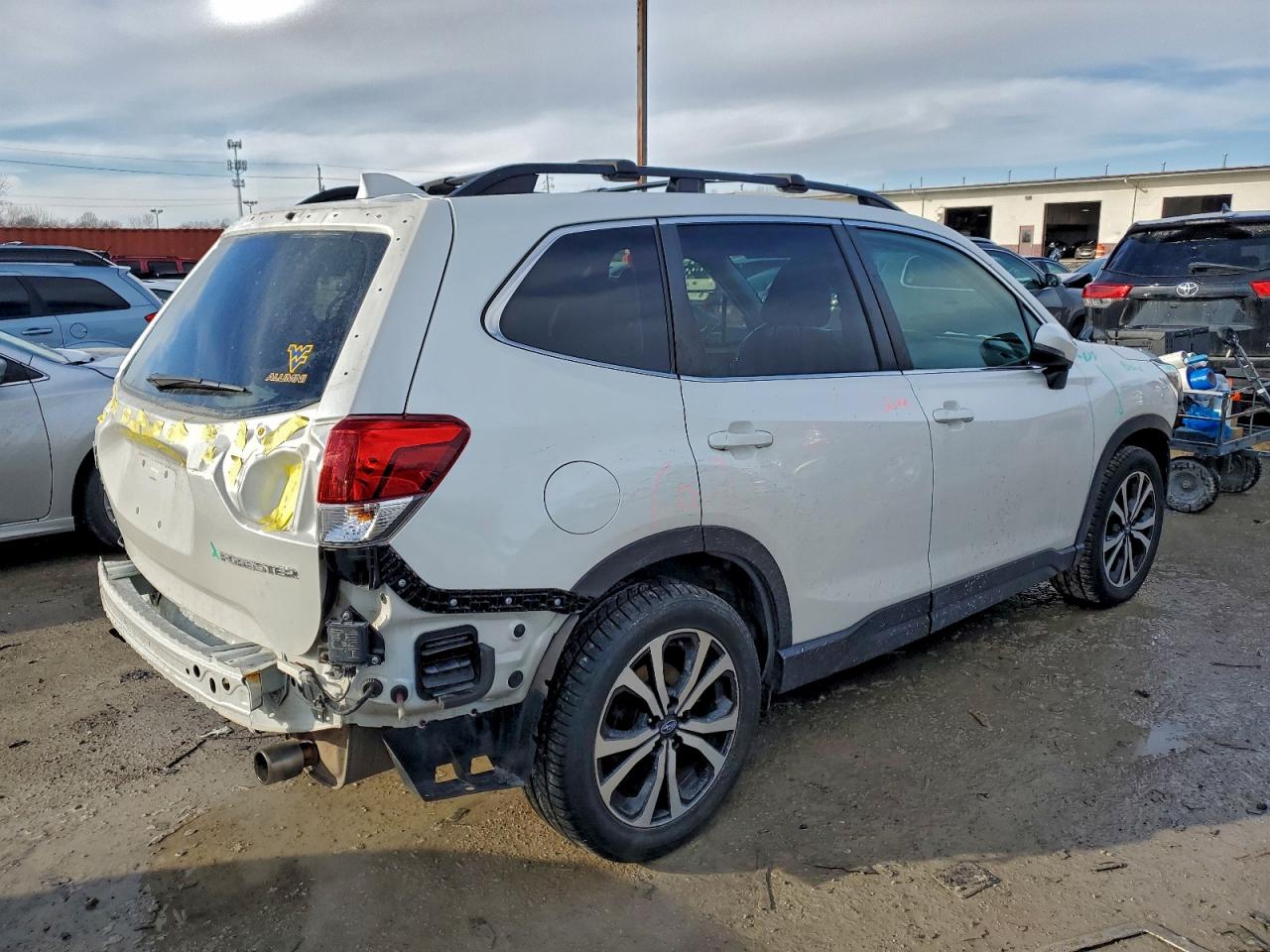 2019 SUBARU FORESTER LIMITED photo 5