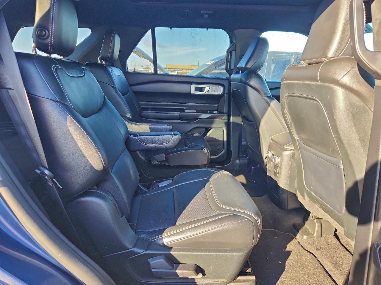 2020 FORD EXPLORER ST photo 21