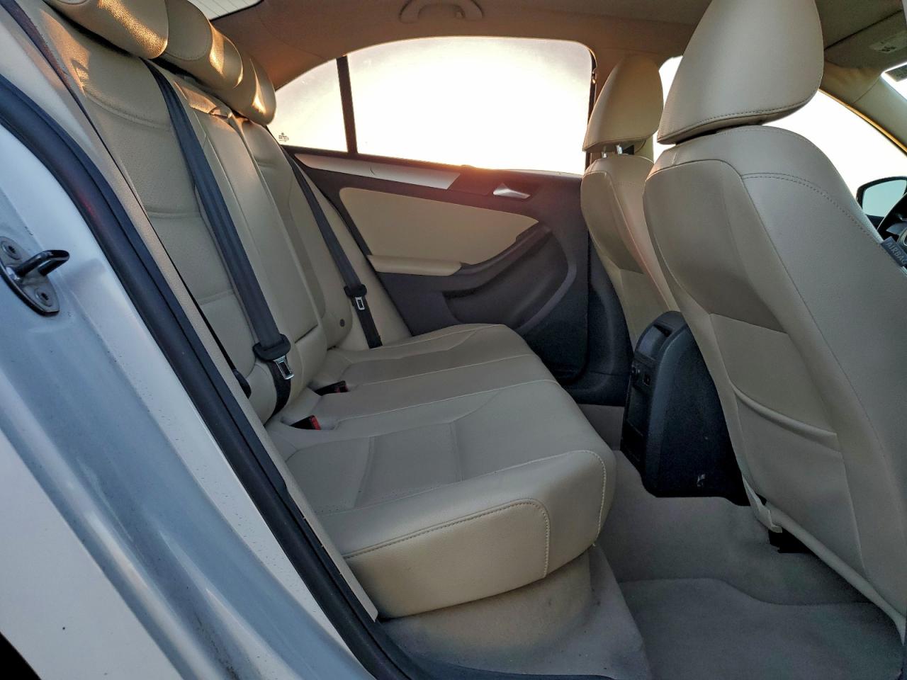 2013 VOLKSWAGEN JETTA SE photo 10