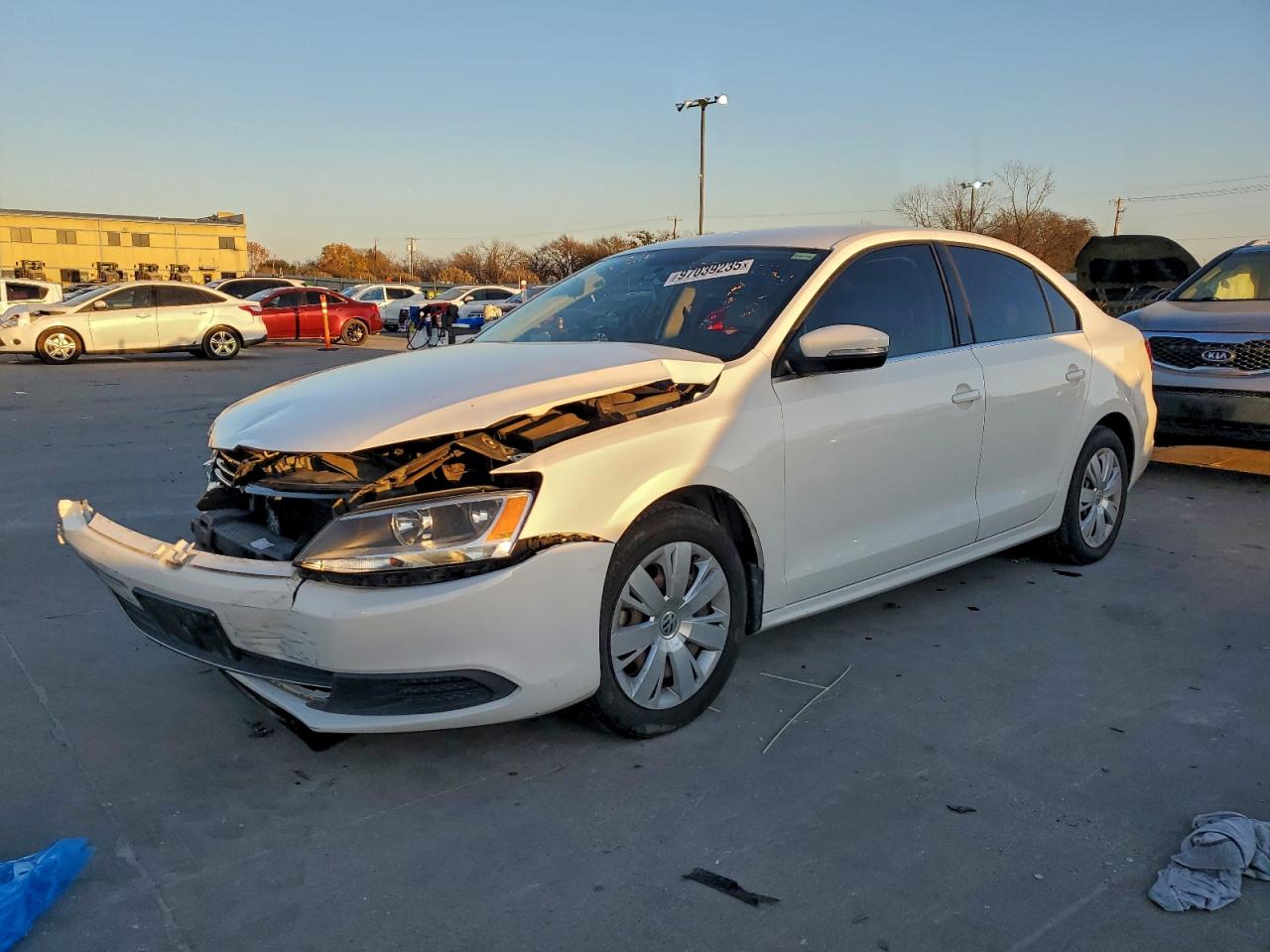 2013 VOLKSWAGEN JETTA