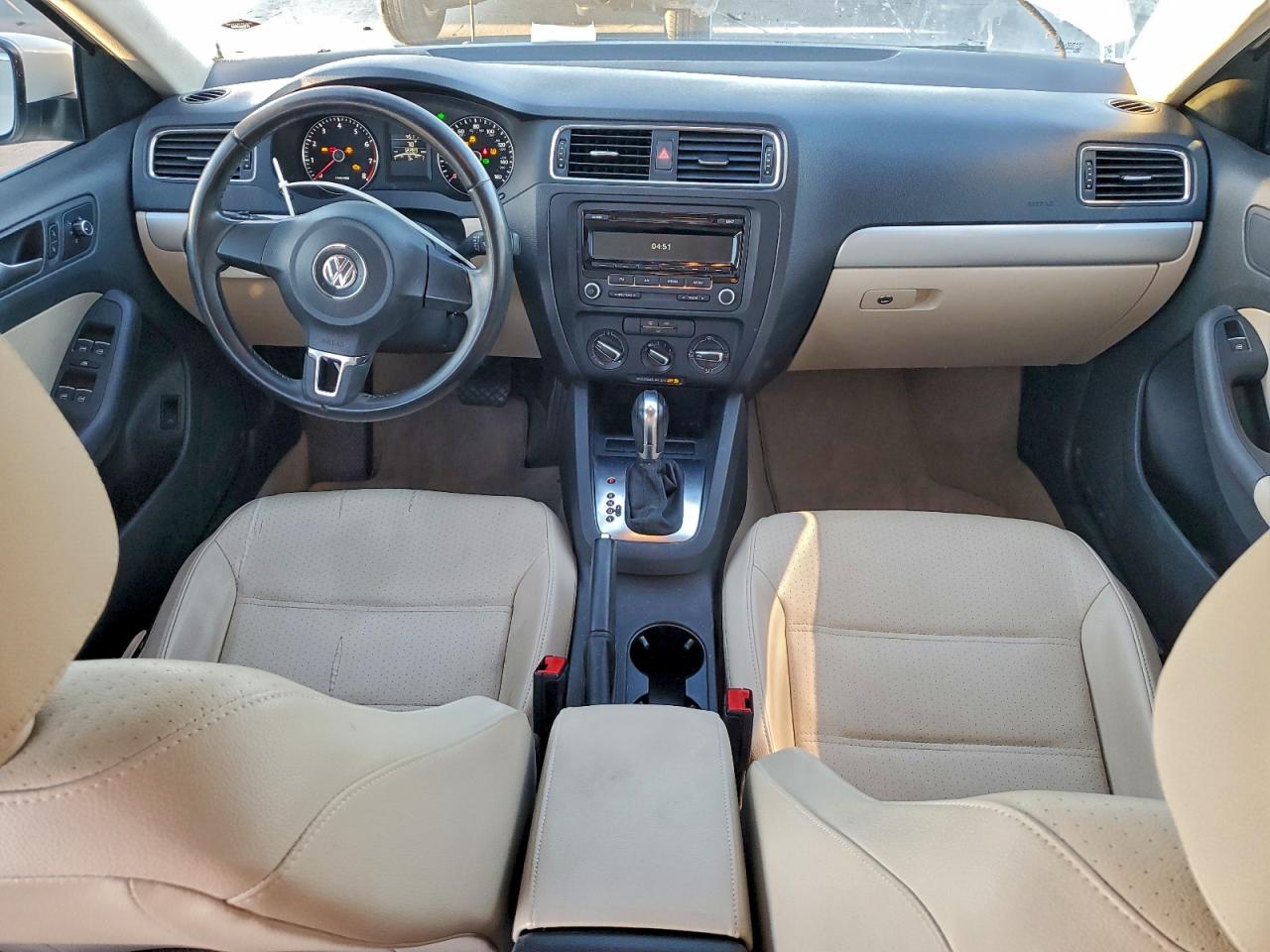 2013 VOLKSWAGEN JETTA SE photo 8