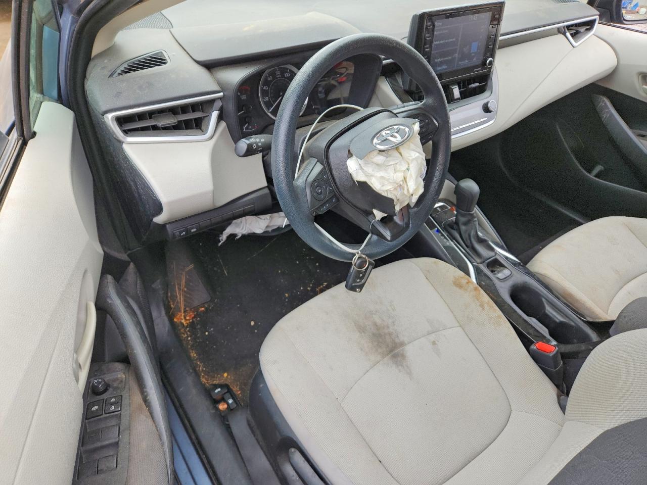 2022 TOYOTA COROLLA LE photo 8
