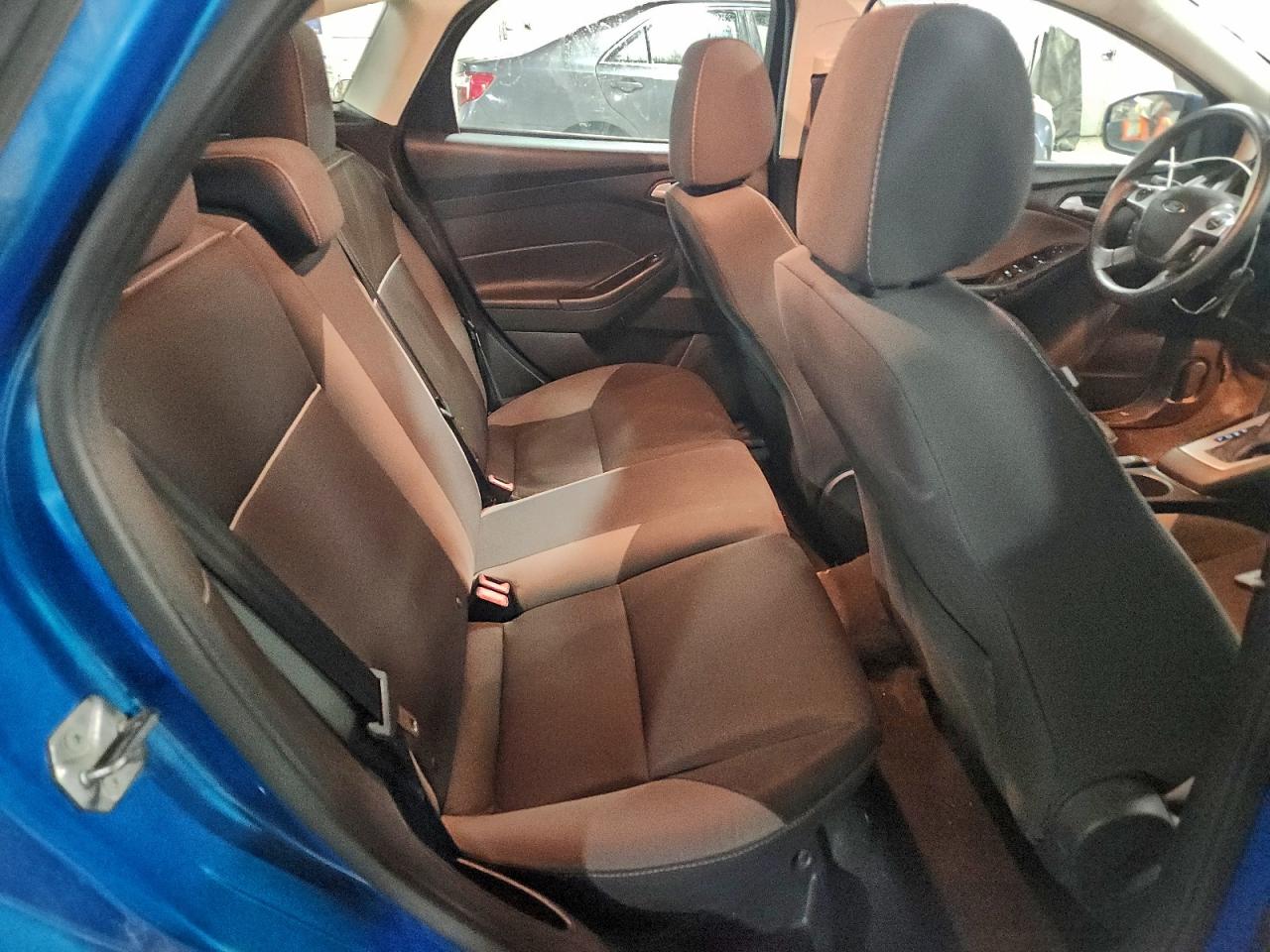 2013 FORD FOCUS SE photo 10