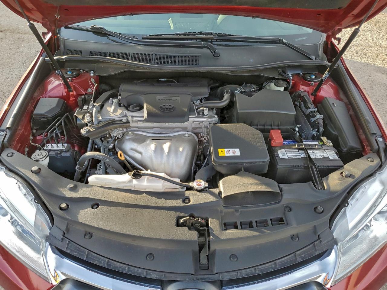 2017 TOYOTA CAMRY LE photo 11