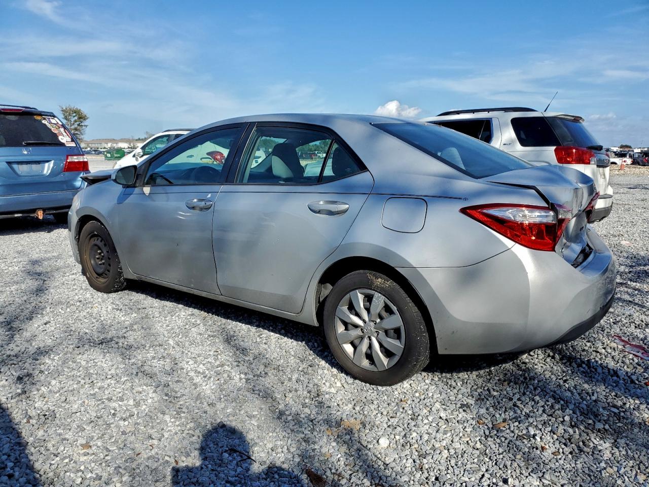 2016 TOYOTA COROLLA L photo 2