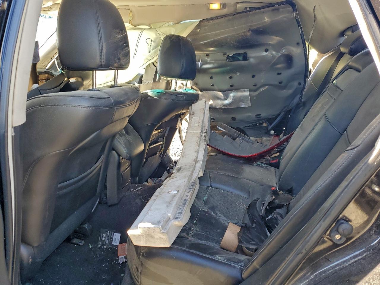 2012 INFINITI M37 BASE photo 19