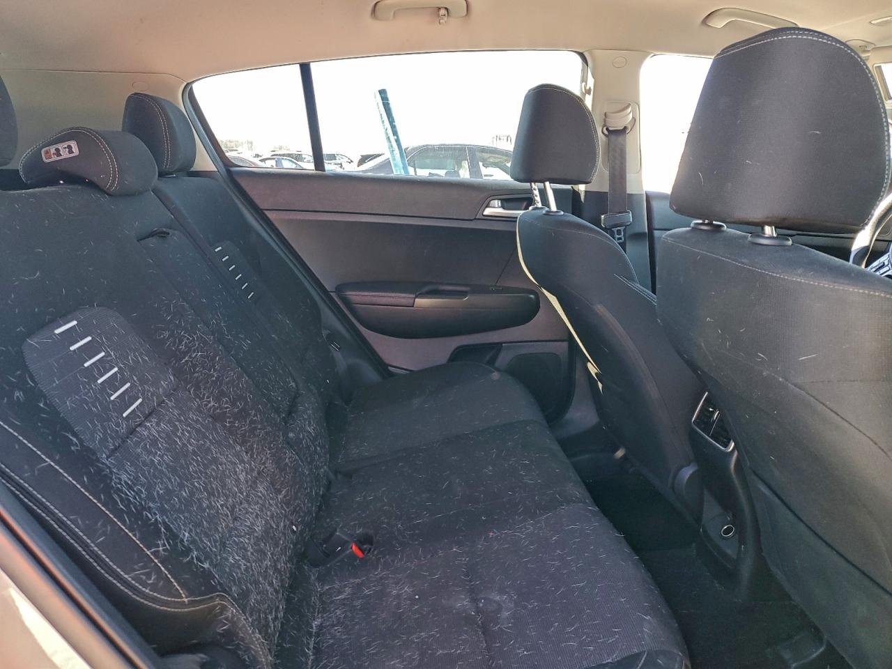 2019 KIA SPORTAGE LX photo 11