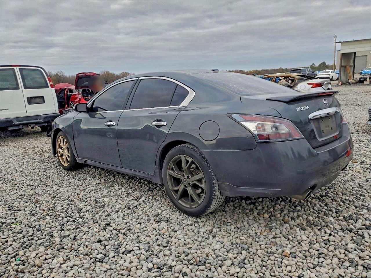 2013 NISSAN MAXIMA S photo 3