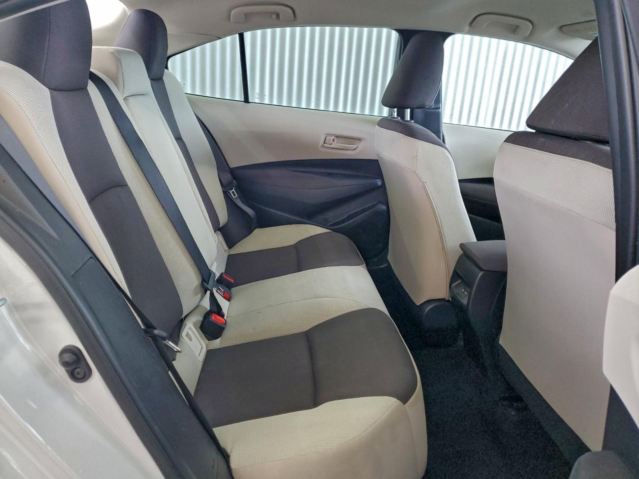 2023 TOYOTA COROLLA LE photo 19