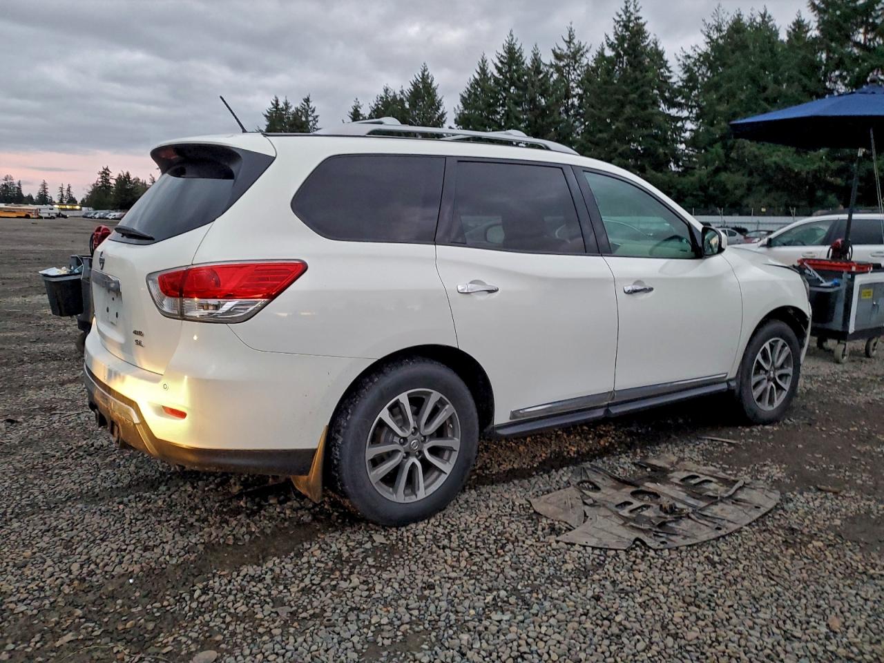 2013 NISSAN PATHFINDER S photo 7
