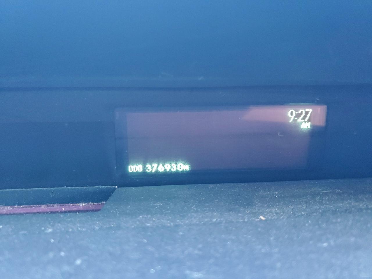2010 TOYOTA PRIUS III photo 9