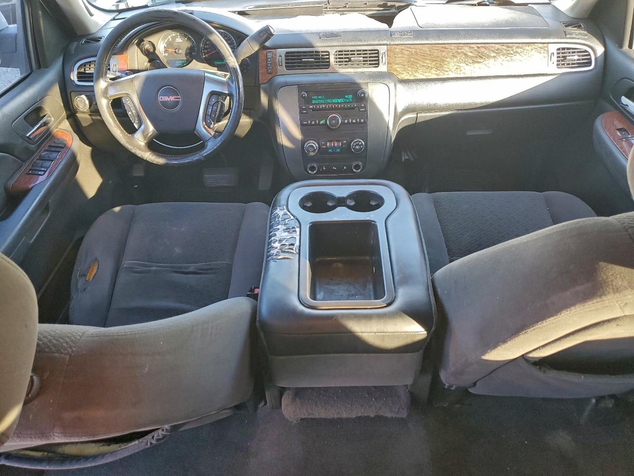 2007 GMC YUKON XL C1500 photo 15