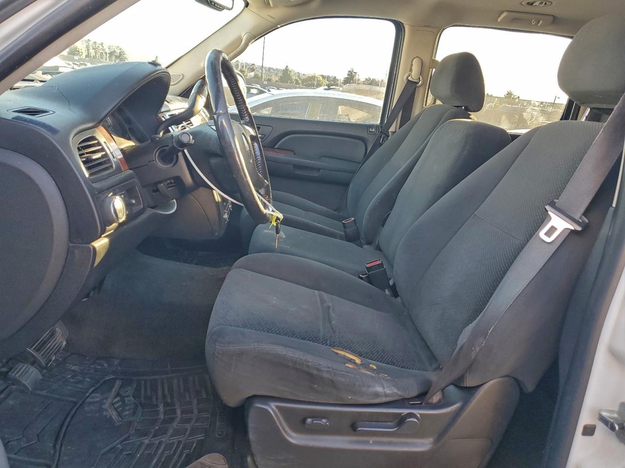 2007 GMC YUKON XL C1500 photo 13