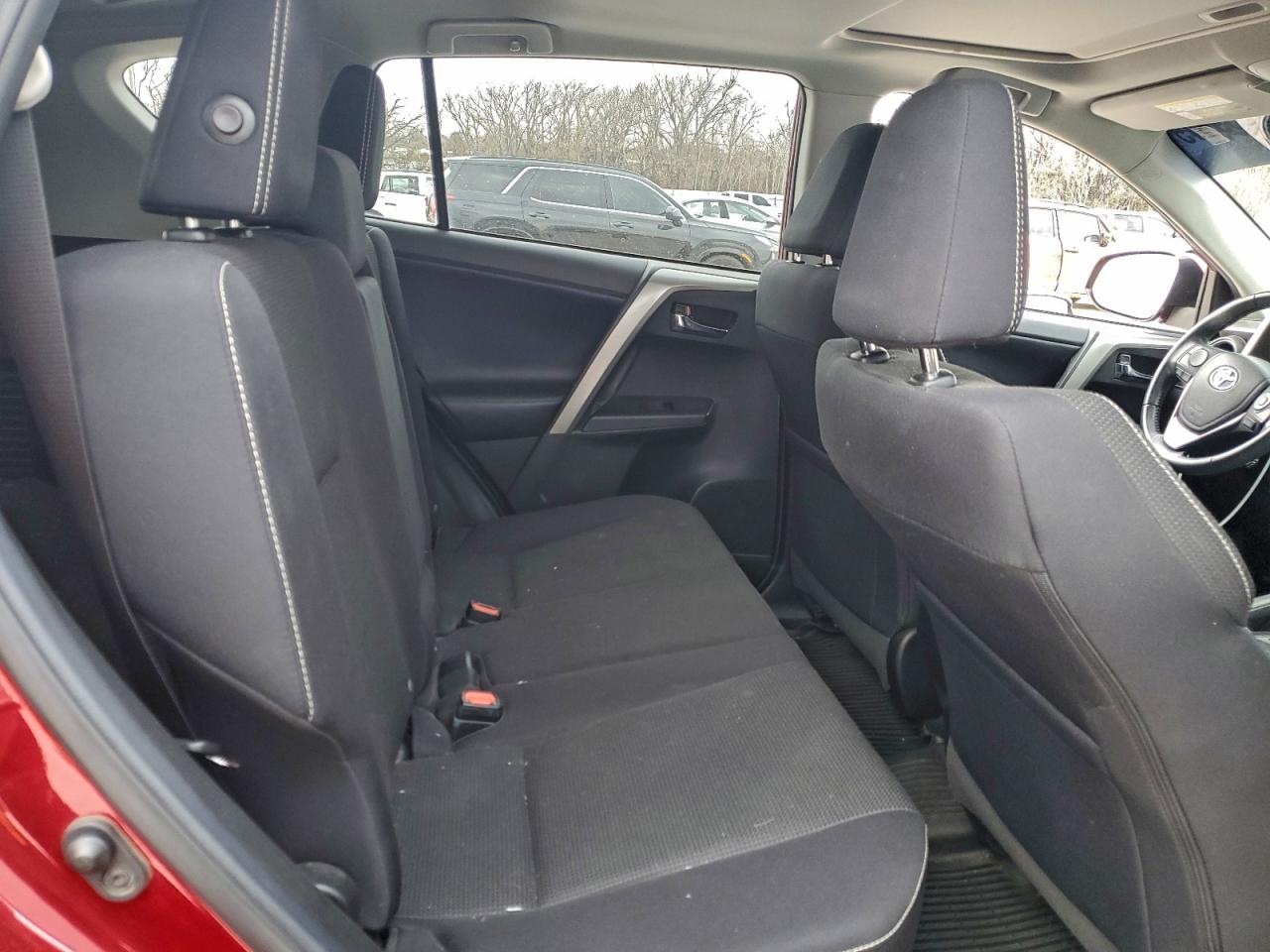 2018 TOYOTA RAV4 ADVENTURE photo 11