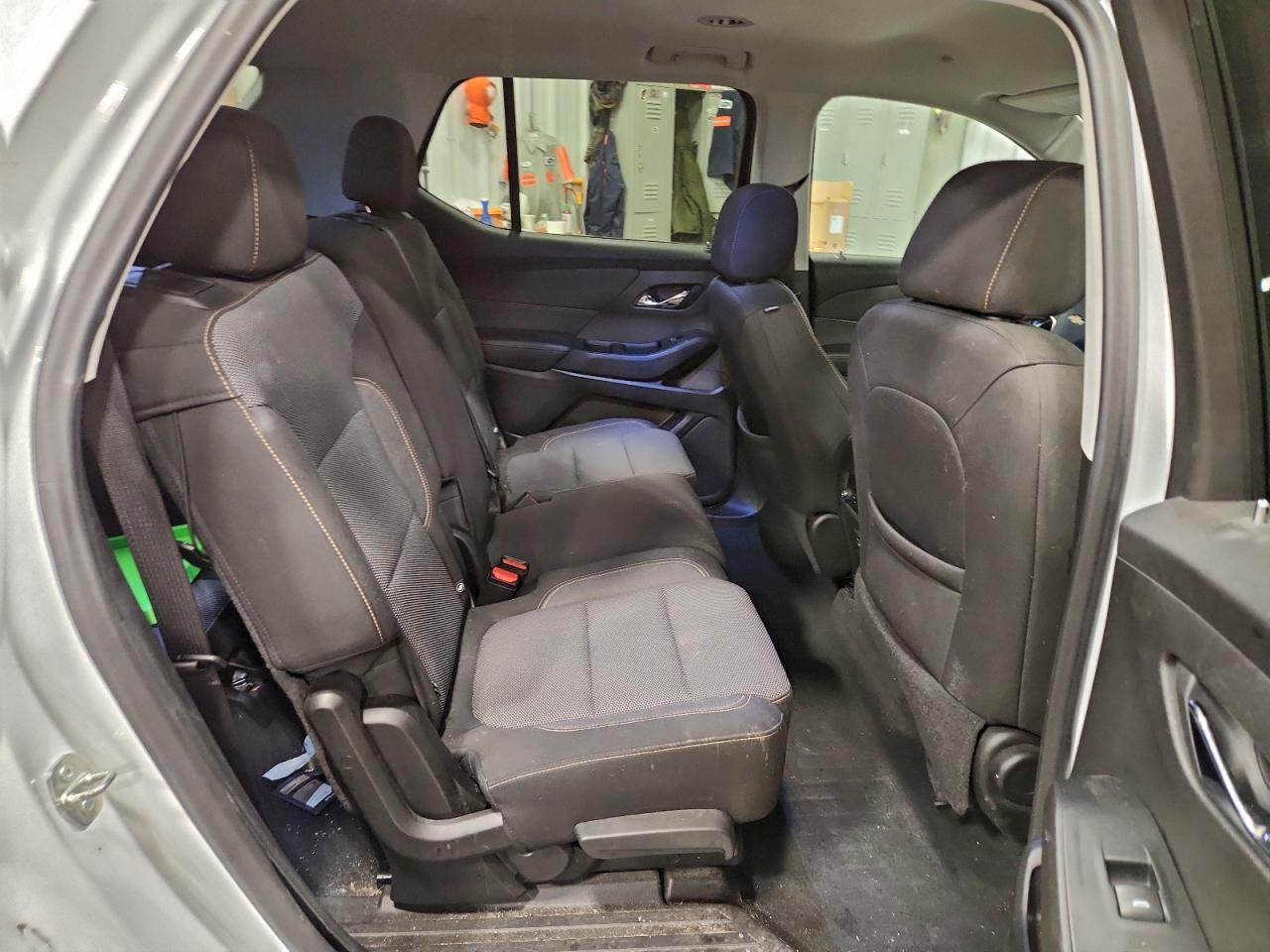 2020 CHEVROLET TRAVERSE LT photo 41