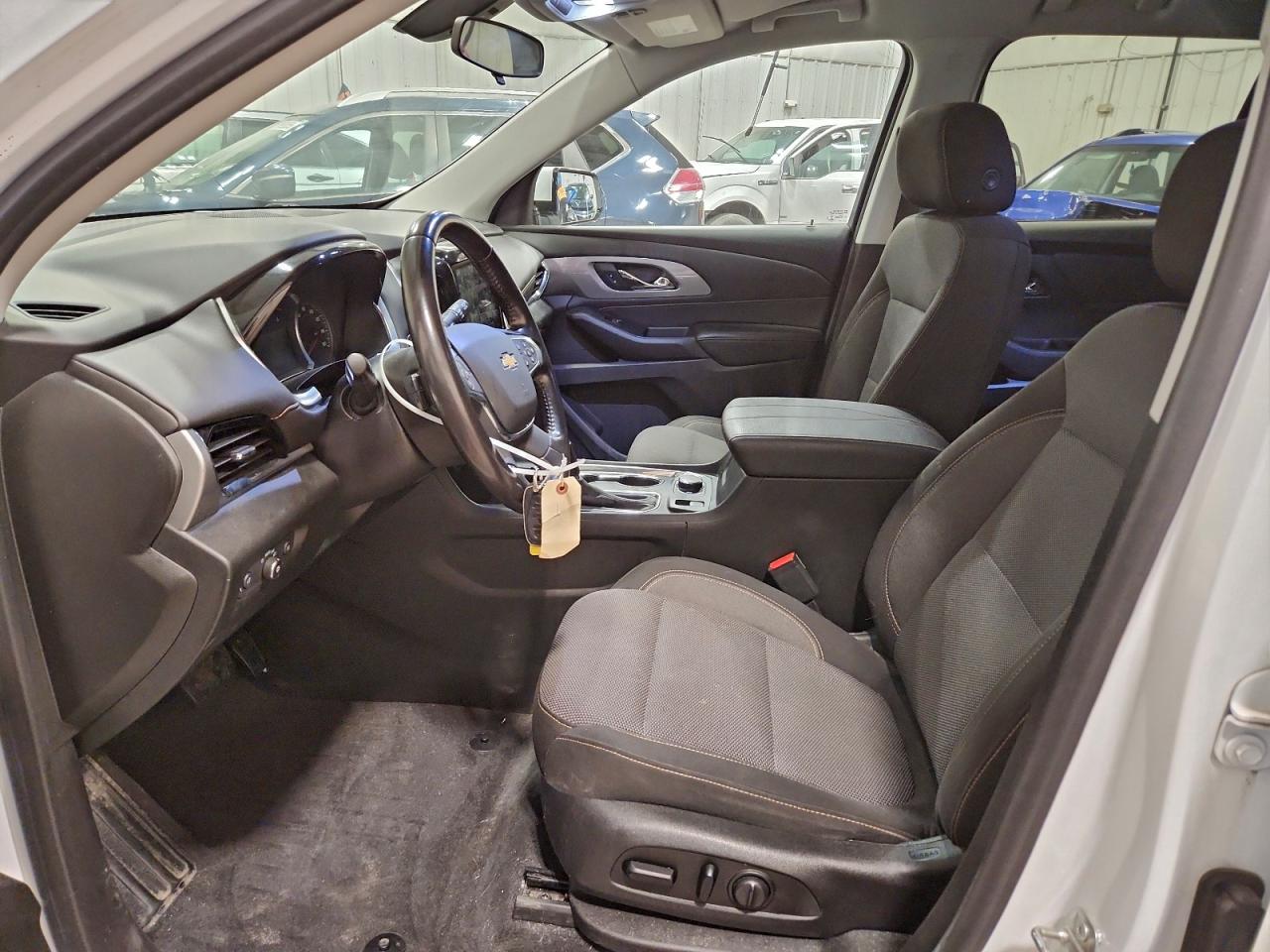 2020 CHEVROLET TRAVERSE LT photo 25