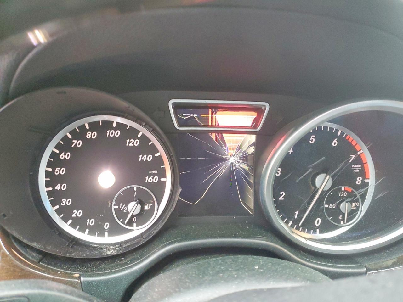 2015 MERCEDES-BENZ GL 450 4MATIC photo 17