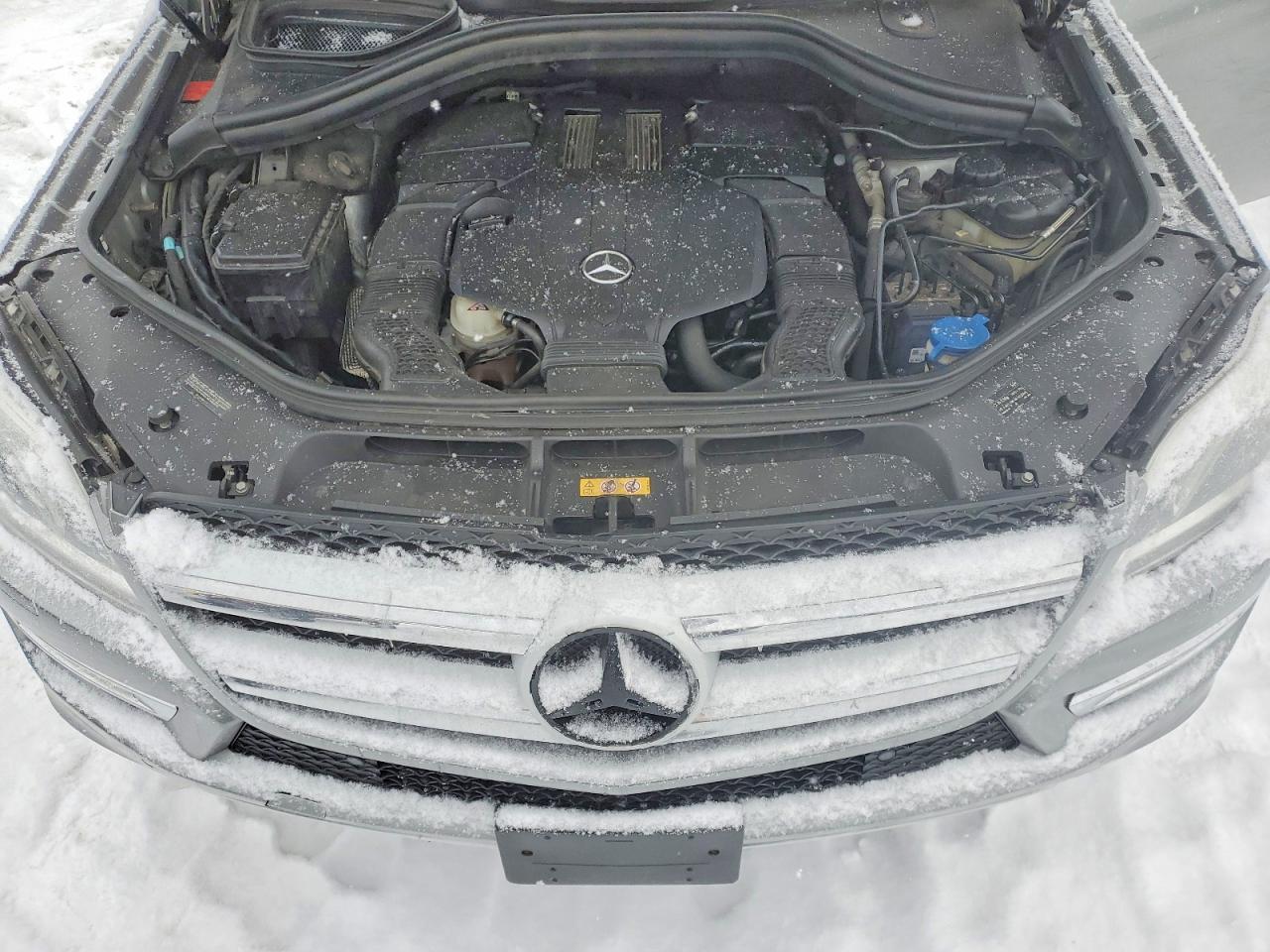 2015 MERCEDES-BENZ GL 450 4MATIC photo 23