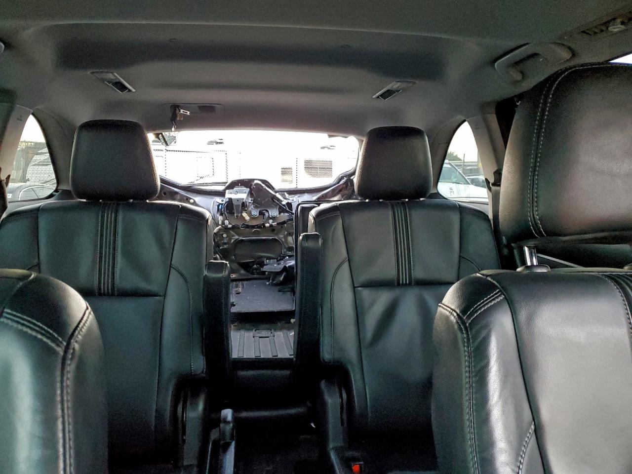 2017 TOYOTA HIGHLANDER SE photo 19