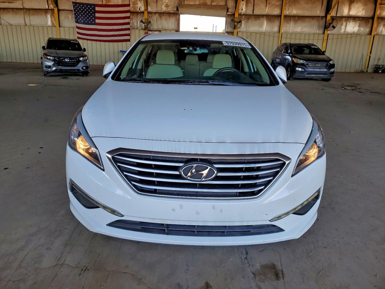 2015 HYUNDAI SONATA SE photo 13