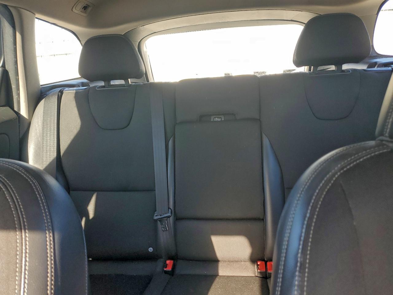 2017 VOLVO XC60 T5 photo 28