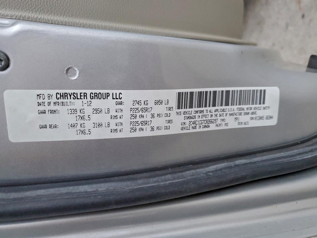 2012 CHRYSLER TOWN & COUNTRY TOURING L photo 25