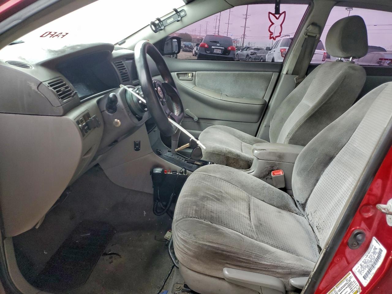 2005 TOYOTA COROLLA CE photo 7