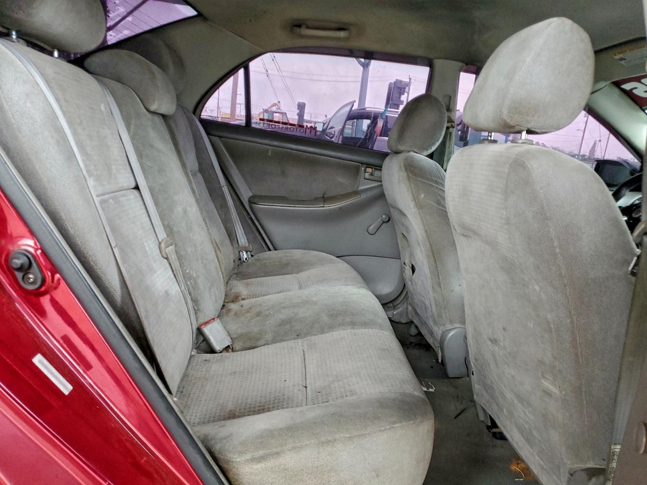 2005 TOYOTA COROLLA CE photo 10