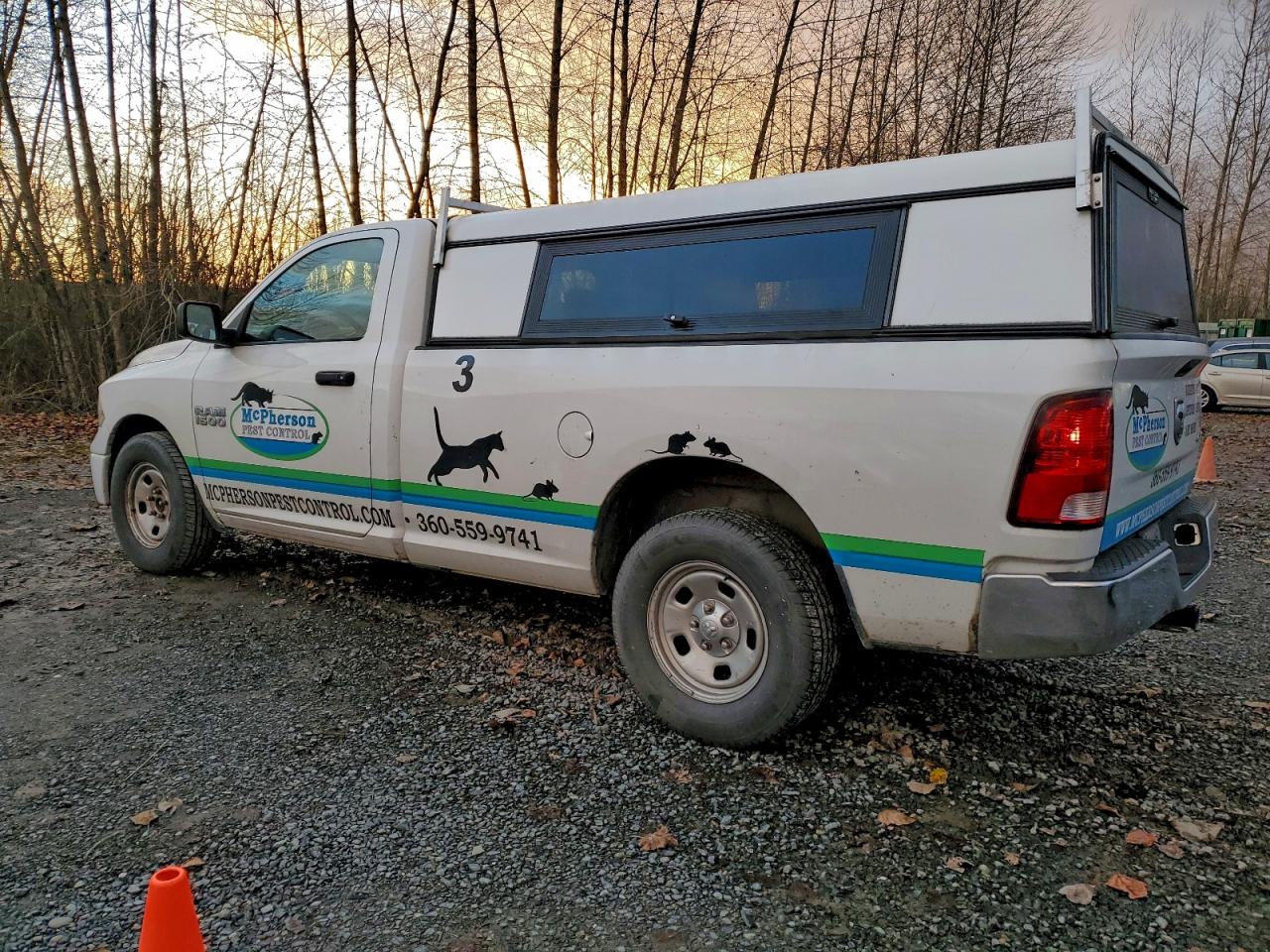 2014 RAM 1500 ST photo 4