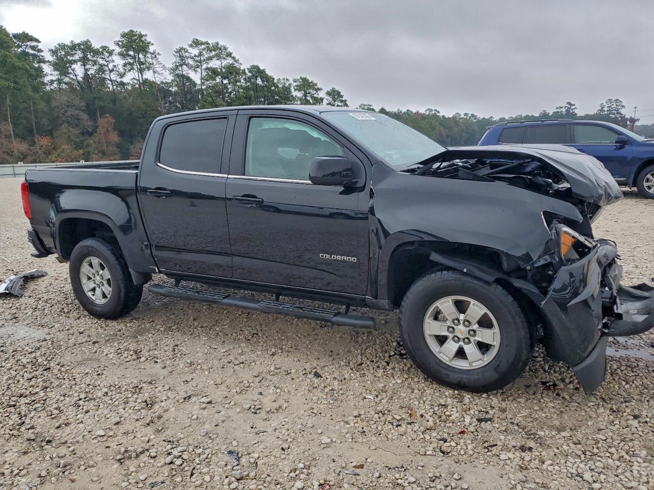 2019 CHEVROLET COLORADO photo 4