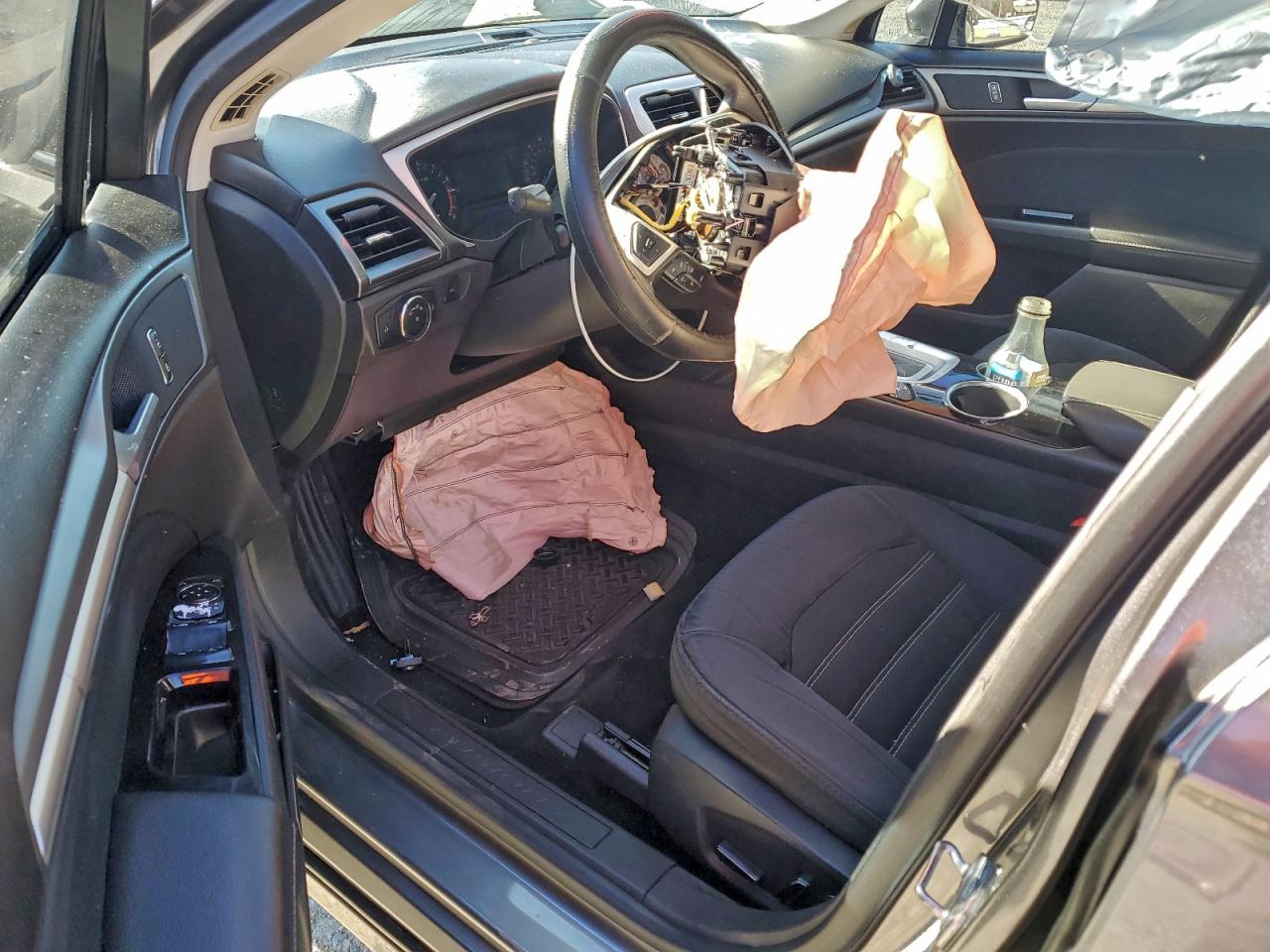 2013 FORD FUSION SE photo 22