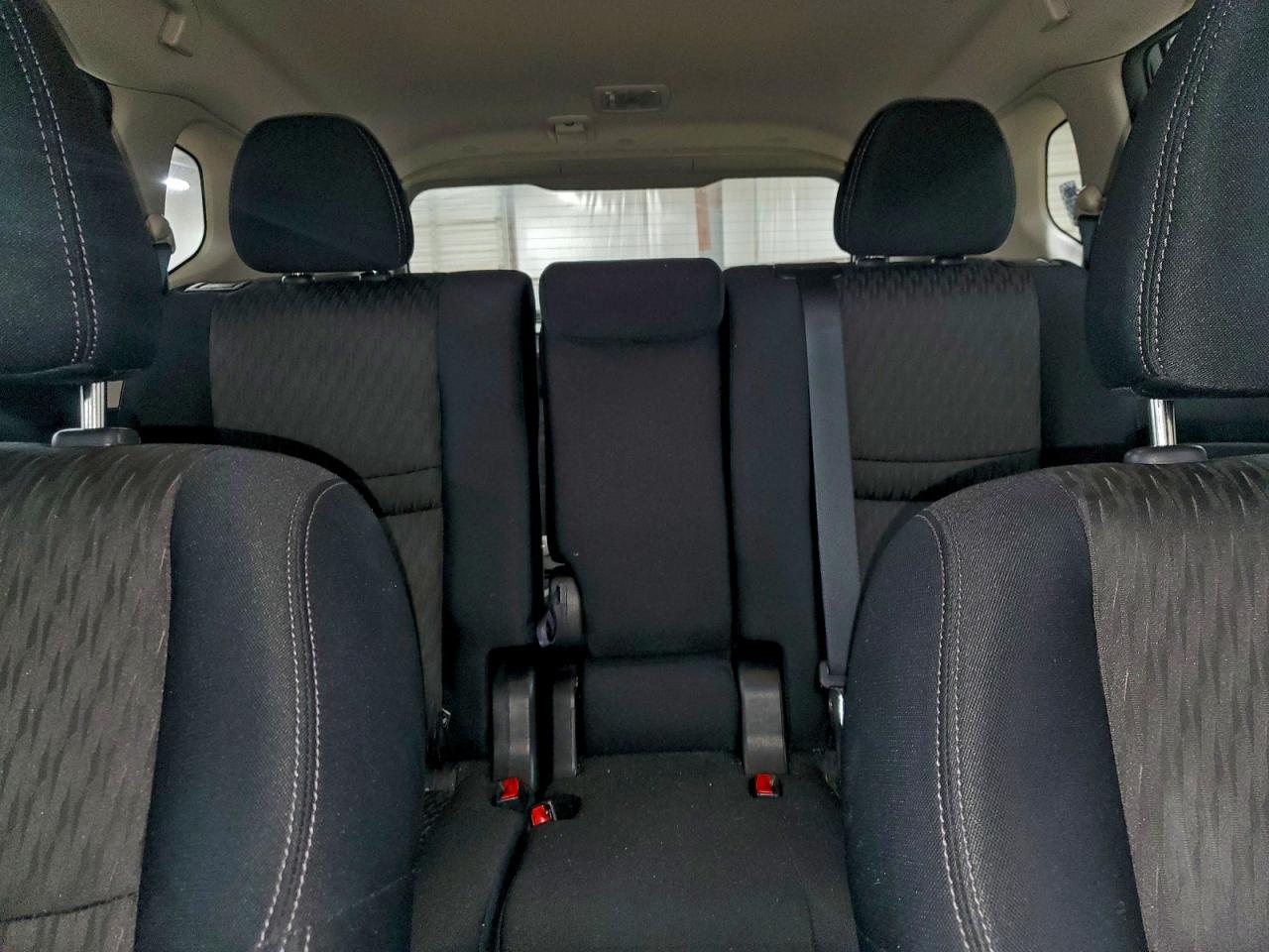 2018 NISSAN ROGUE S photo 10