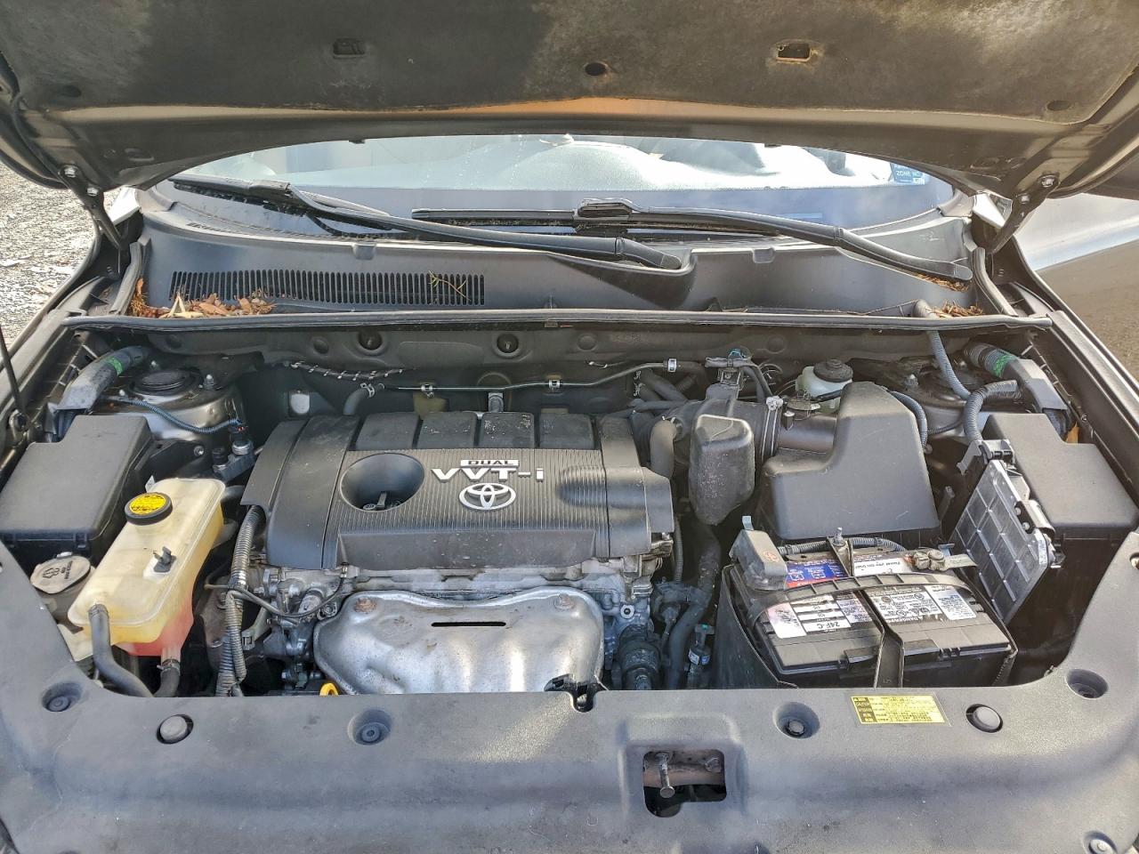 2010 TOYOTA RAV4 photo 12