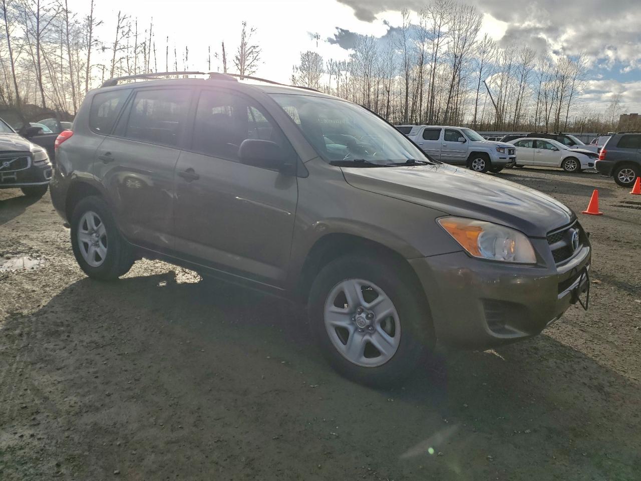2010 TOYOTA RAV4 photo 4
