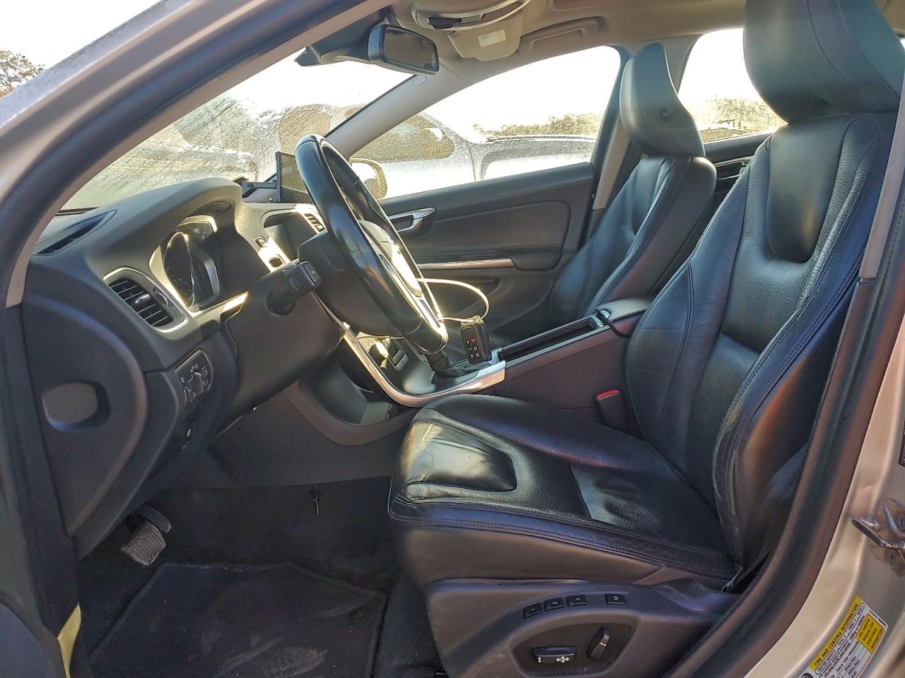 2014 VOLVO S60 T5 photo 13