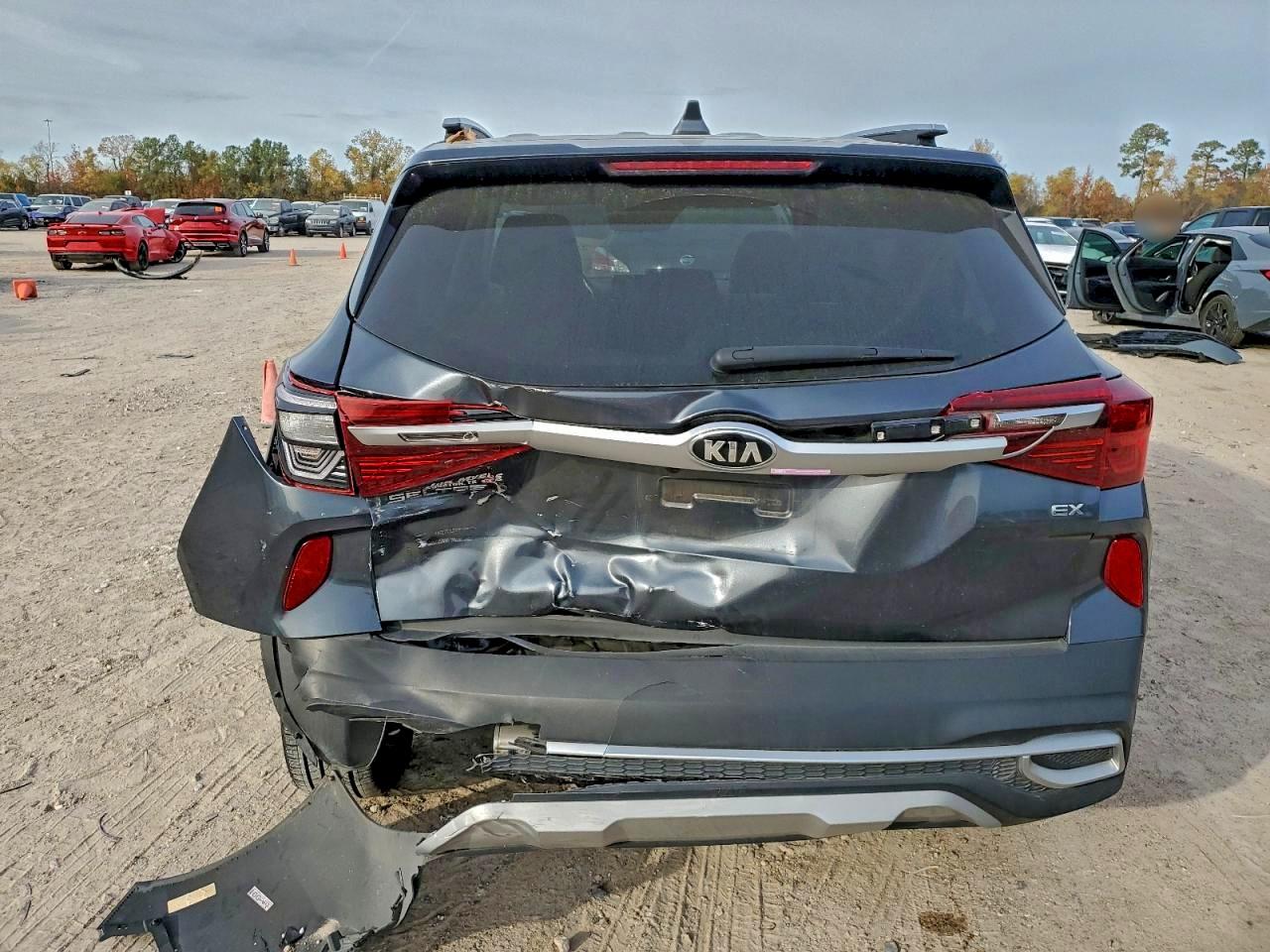 2021 KIA SELTOS EX photo 16