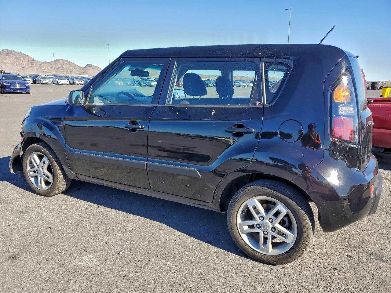 2011 KIA SOUL photo 2