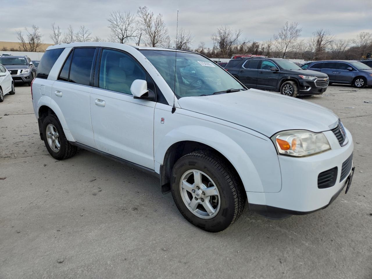 2006 SATURN VUE photo 10