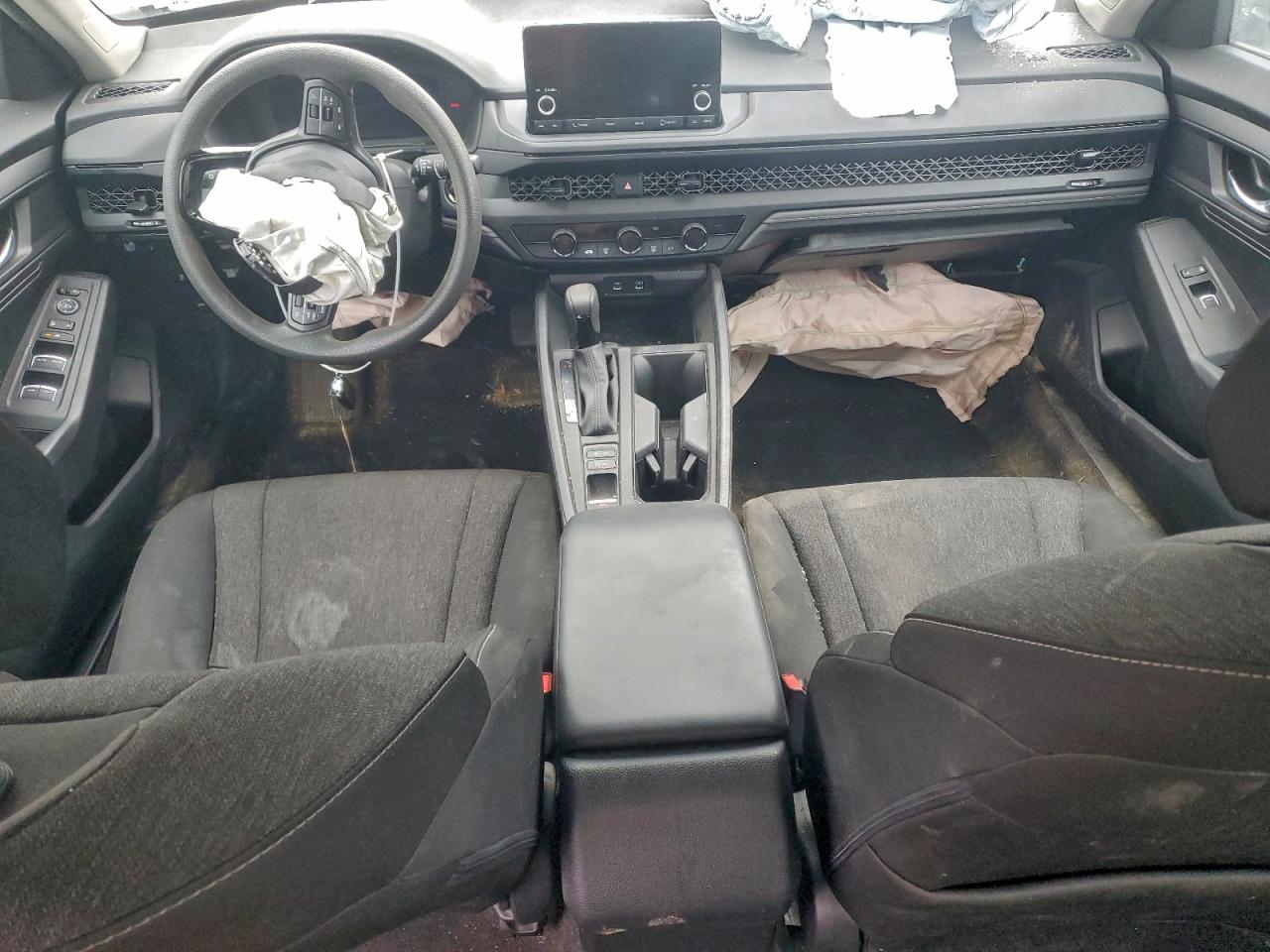 2024 HONDA ACCORD LX photo 15