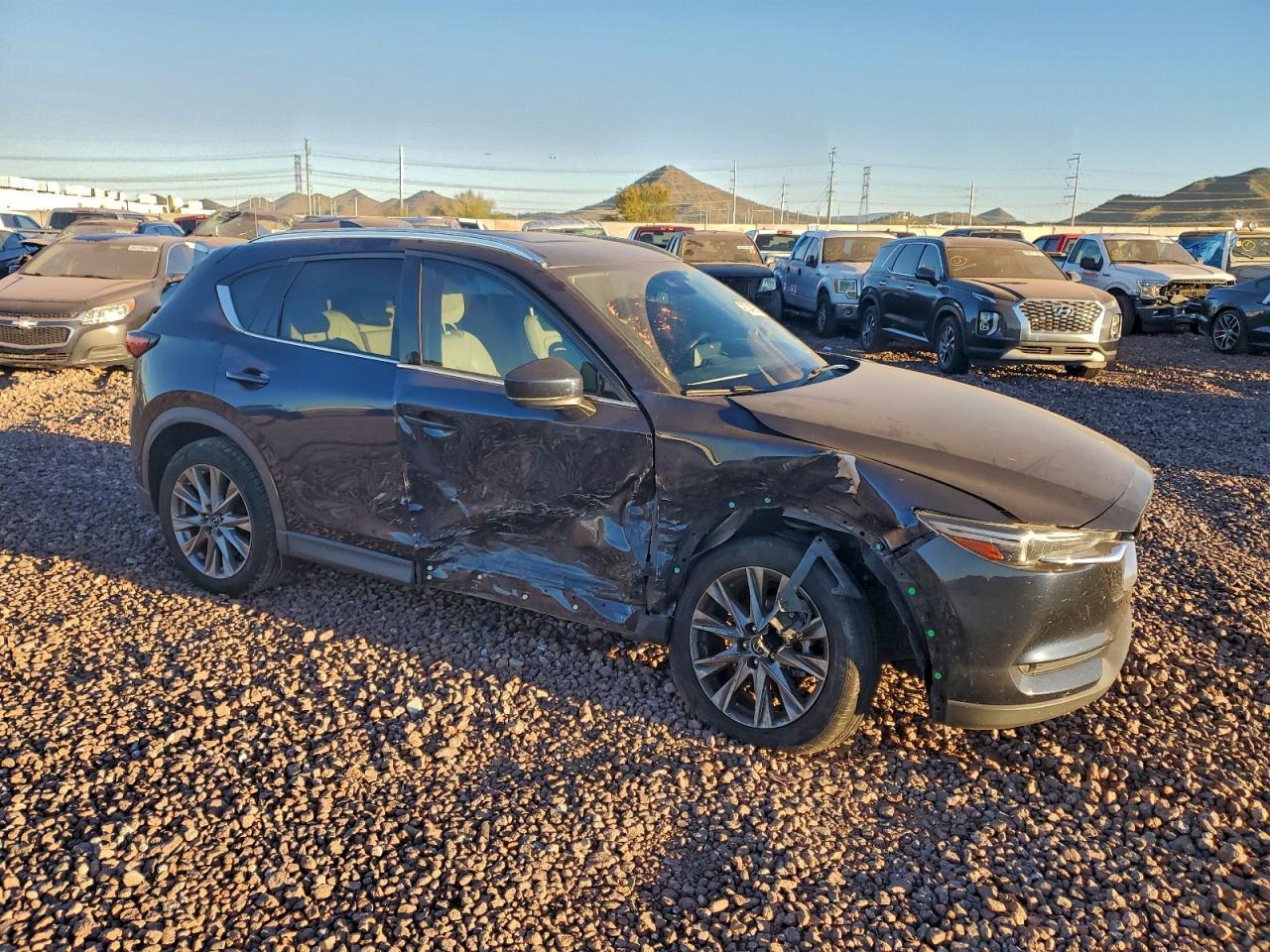 2021 MAZDA CX-5 GRAND TOURING photo 10