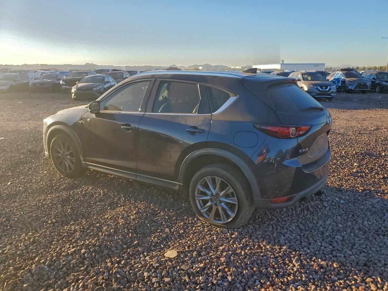 2021 MAZDA CX-5 GRAND TOURING photo 4