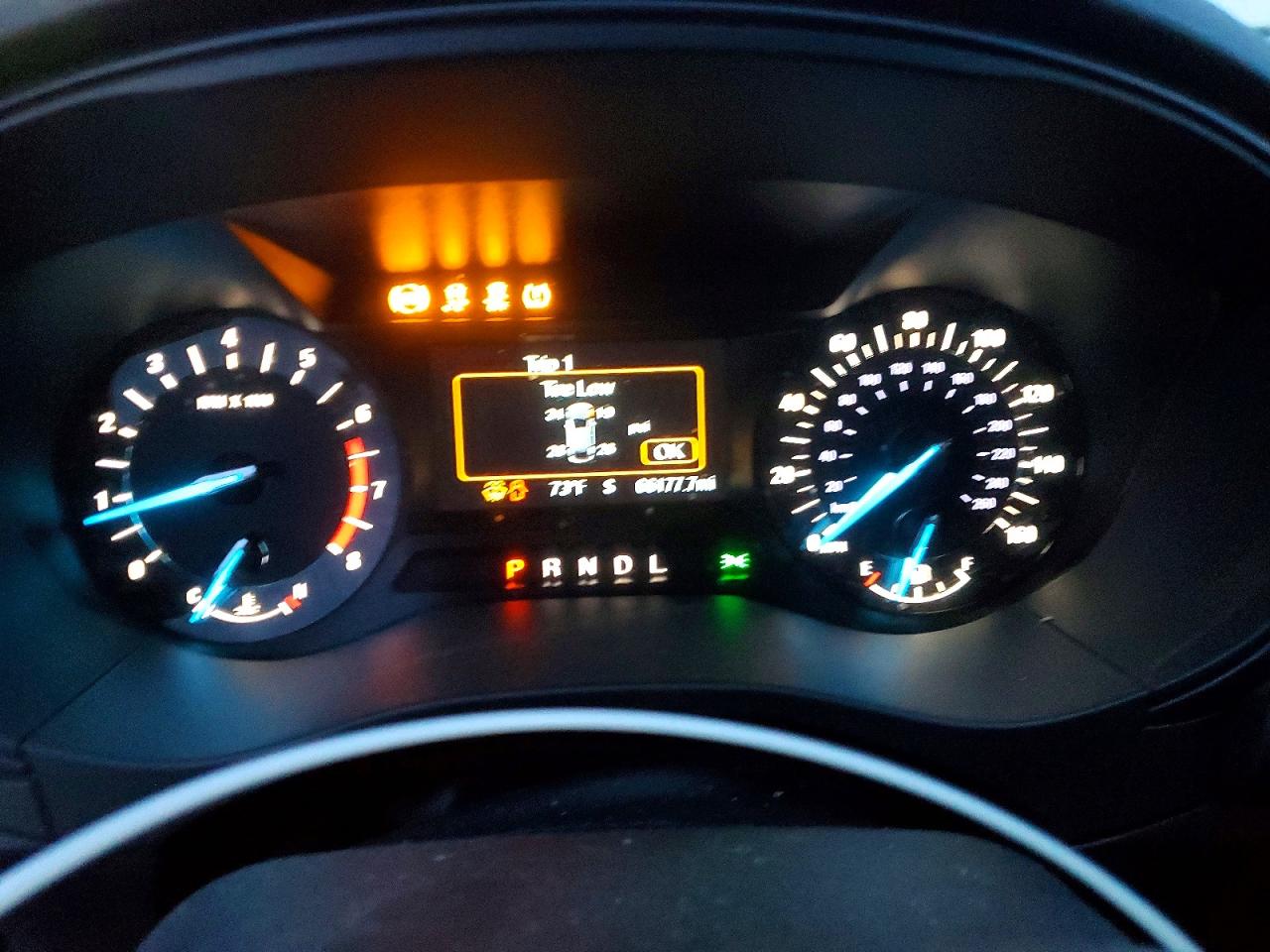 2018 FORD FUSION SE photo 9