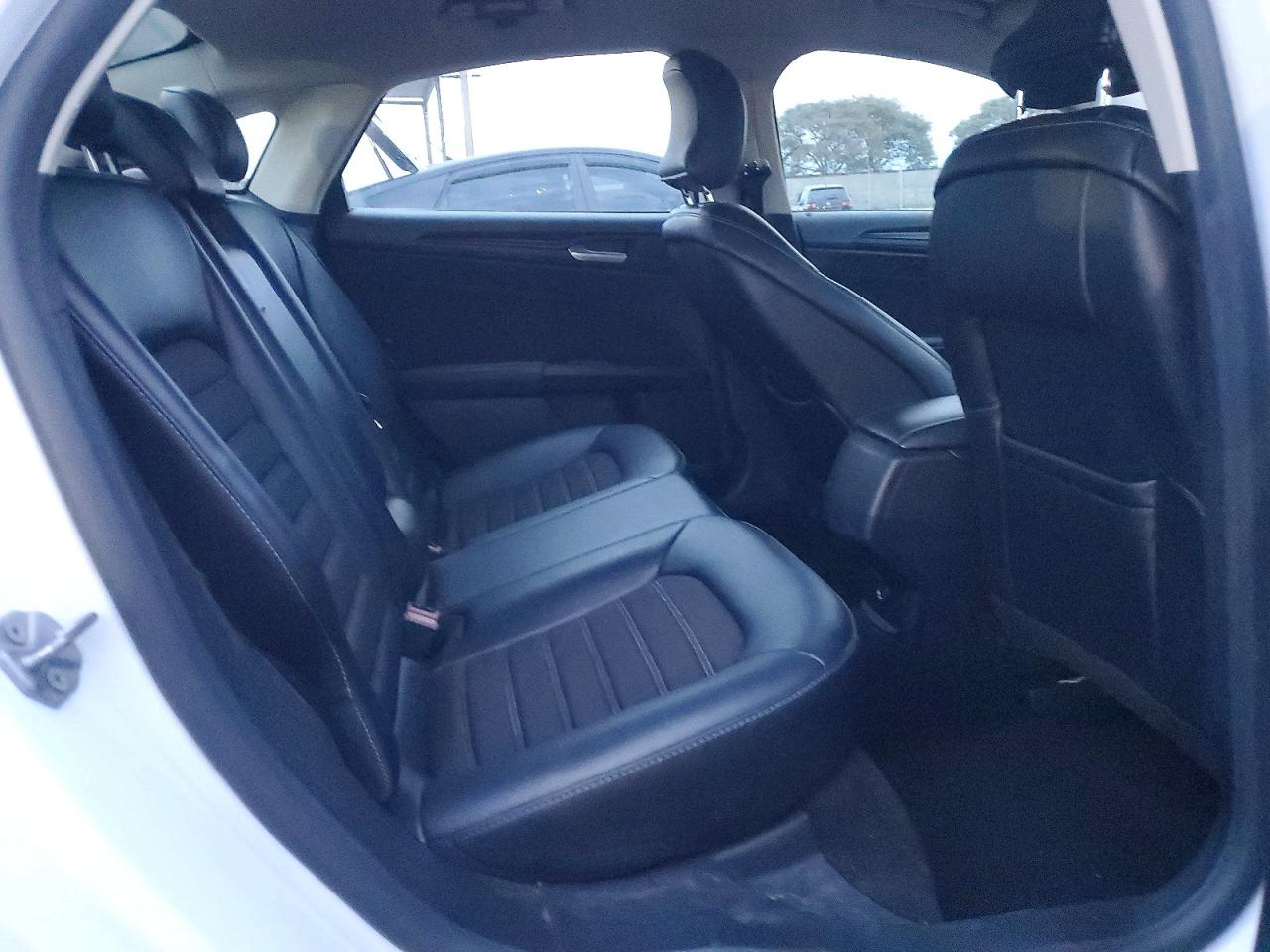 2018 FORD FUSION SE photo 10