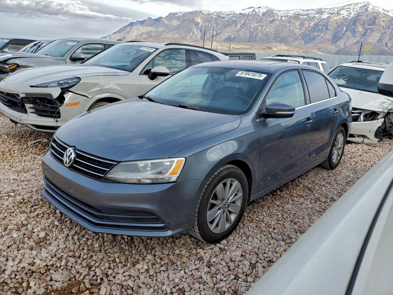 2015 VOLKSWAGEN JETTA