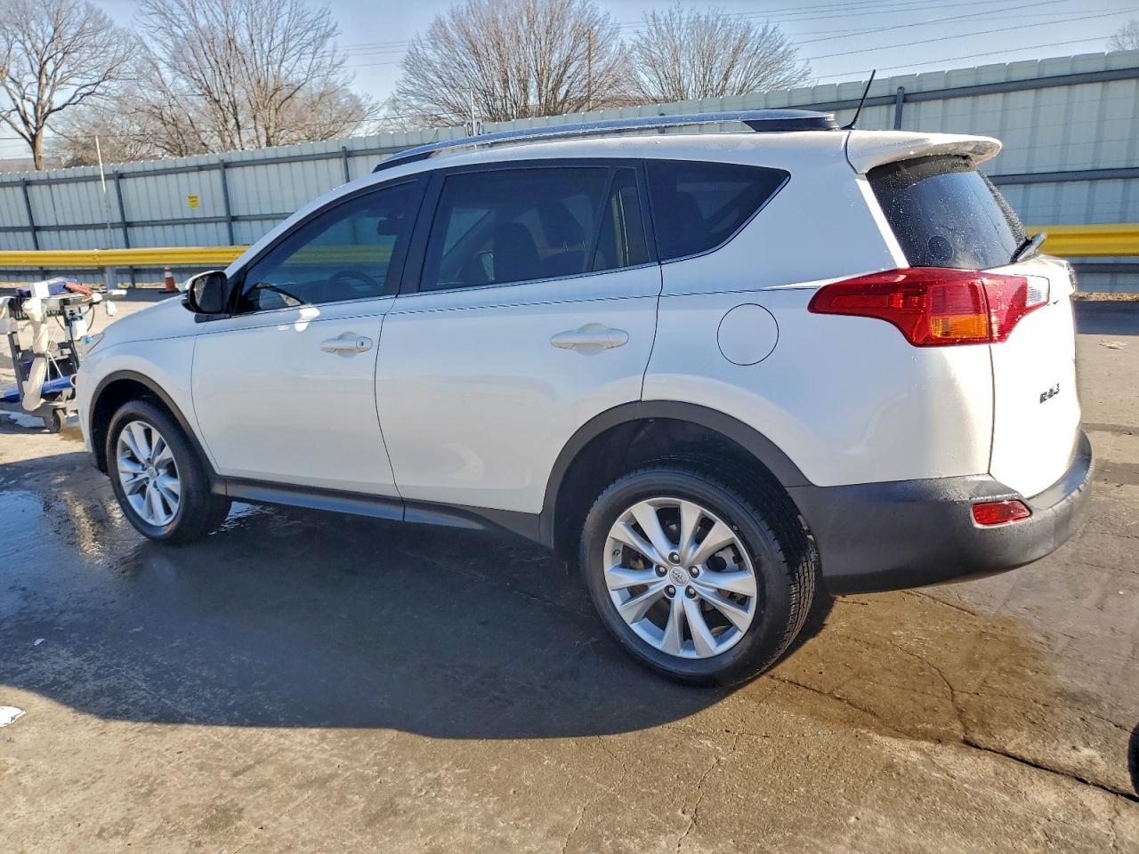 2013 TOYOTA RAV4 LIMITED photo 3