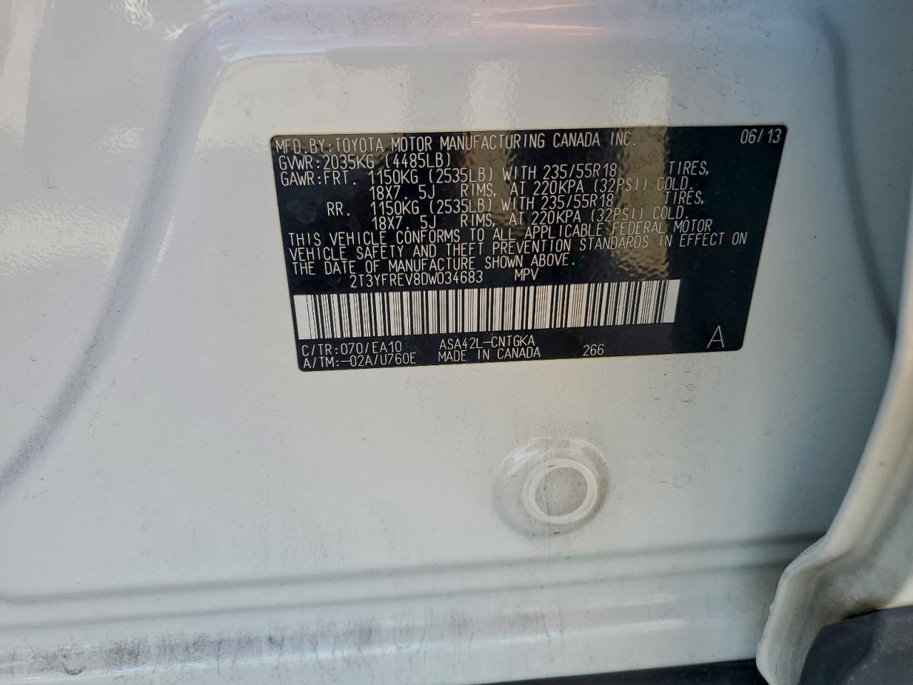 2013 TOYOTA RAV4 LIMITED photo 25