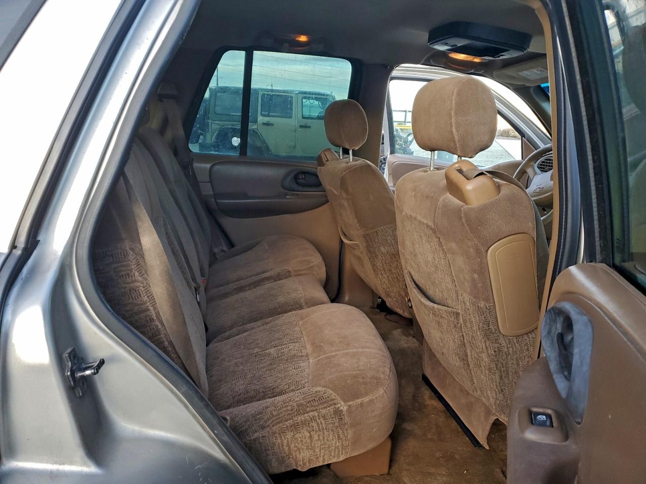 2002 CHEVROLET TRAILBLAZER photo 11