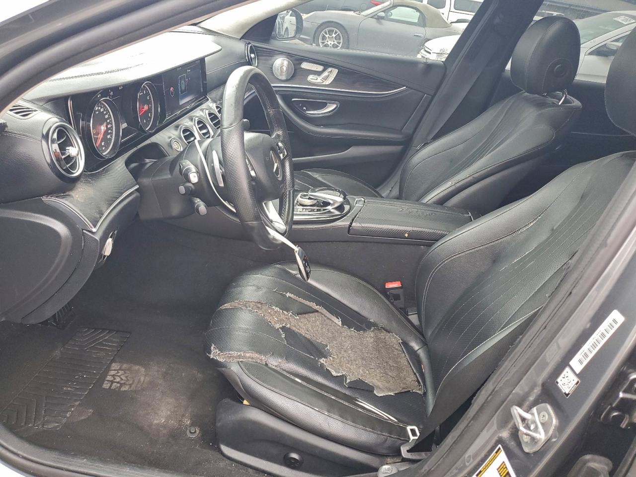2017 MERCEDES-BENZ E 300 photo 7