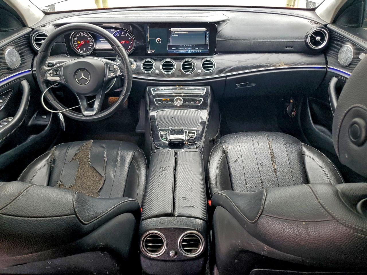 2017 MERCEDES-BENZ E 300 photo 8